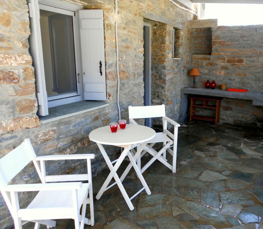 Готель Aigaion House Otzias Екстер'єр фото
